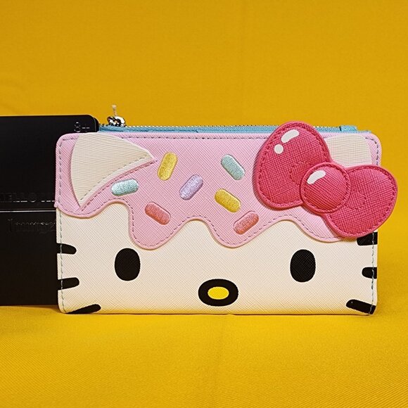 Loungefly Sanrio Hello Kitty Cupcake Sprinkle Sweet Treats Flap Wallet NEW - Picture 13 of 13